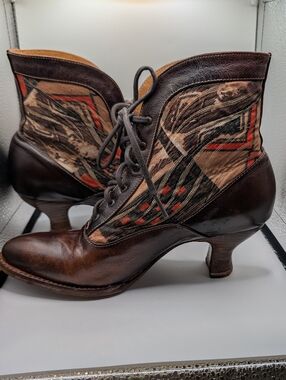Bed Stu Oak Tree Farms Jacquelyn Lace Up Leather Boots in Brown Rustic